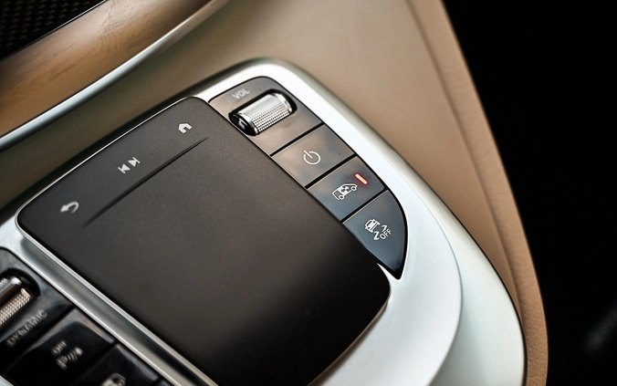 Mercedes-Benz Klasa V cena 626688 przebieg: 19000, rok produkcji 2023 z Luboń małe 781